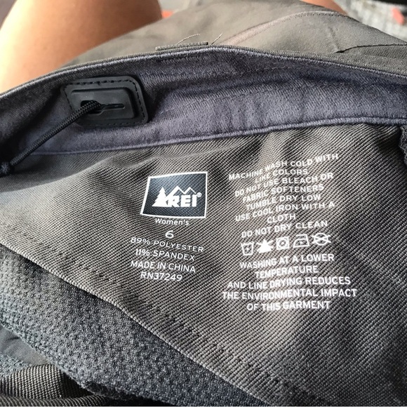 REI Co-op
Endeavor Pants - Women's - Picture 2 of 7
